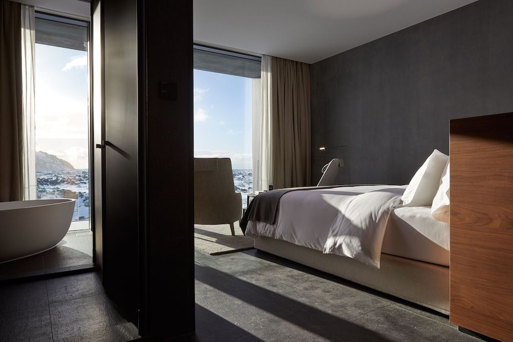 Moss Junior Suite