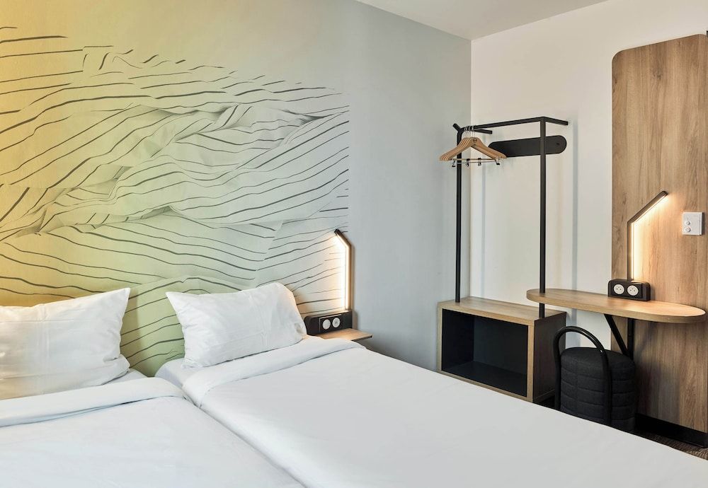 B&B HOTEL Paris Porte de Bagnolet Twin Room 3