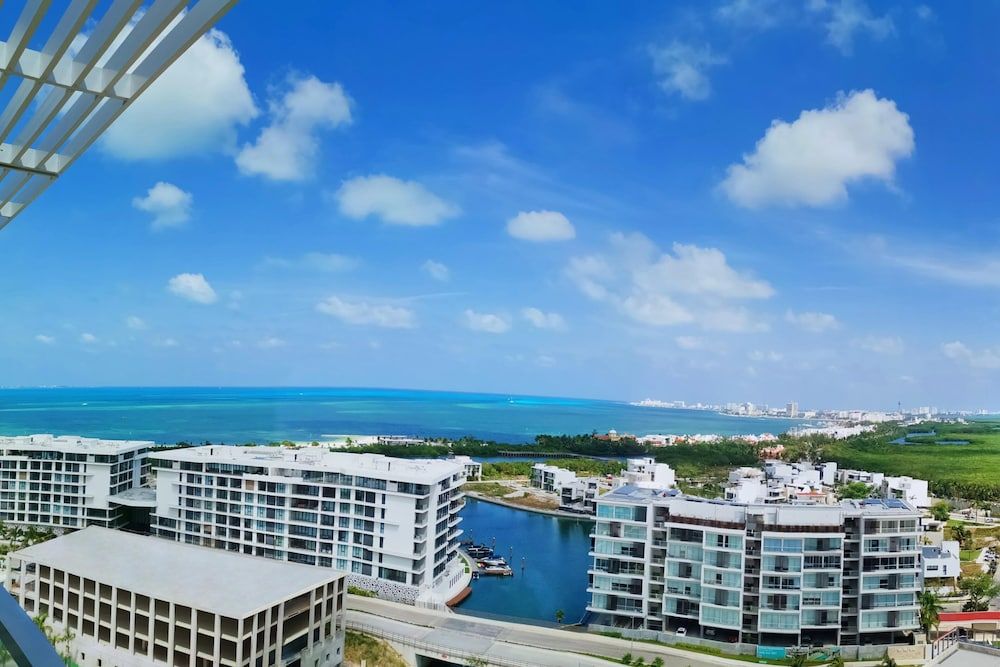 Renaissance Cancun Resort & Marina Room, 2 Double Beds, Non Smoking, Ocean View (Balcony) 5