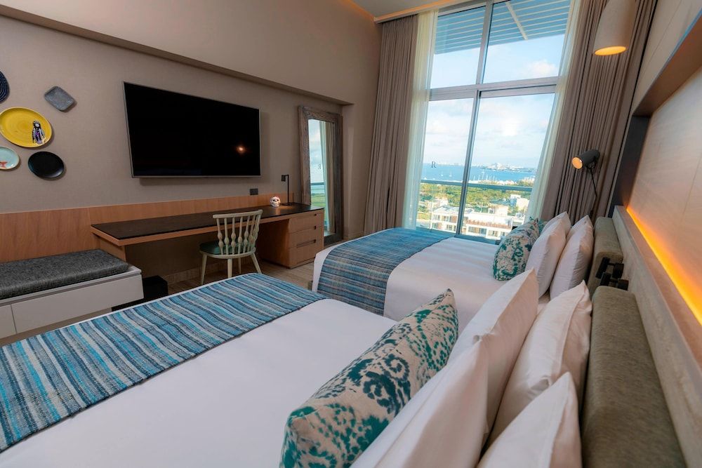 Renaissance Cancun Resort & Marina Room, 2 Double Beds, Non Smoking, Ocean View (Balcony) 2