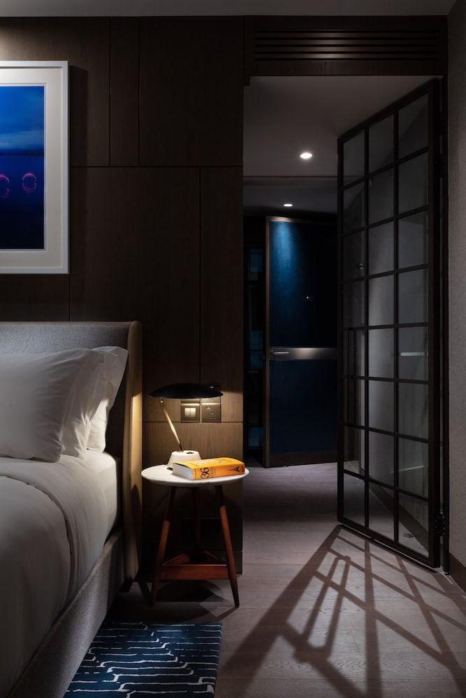 undefined The Hari Hong Kong 8