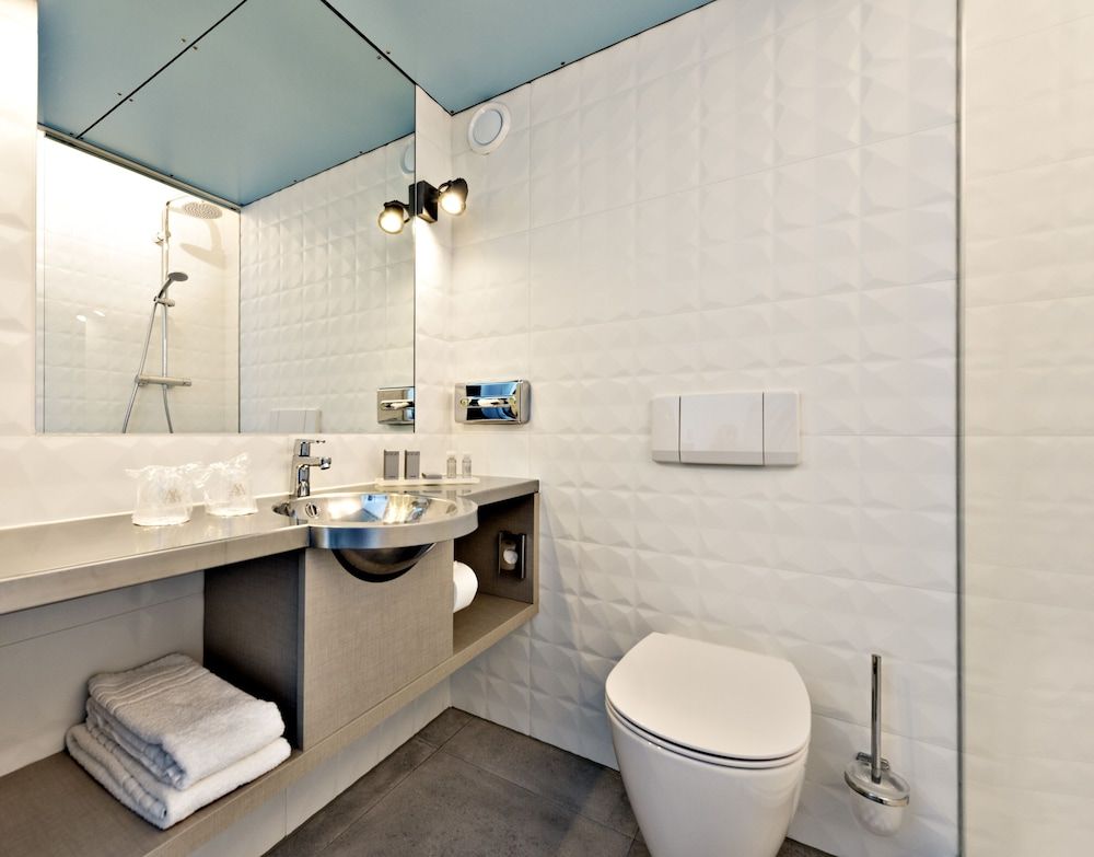 undefined WestCord Art Hotel Amsterdam 3 6