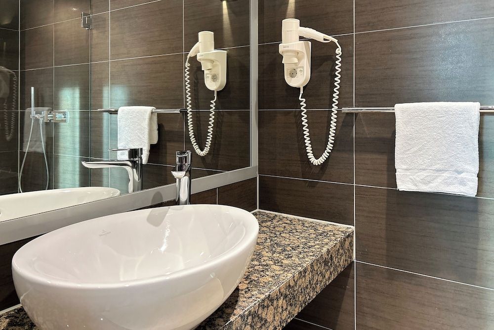 Hotel Levell Twin Room 4