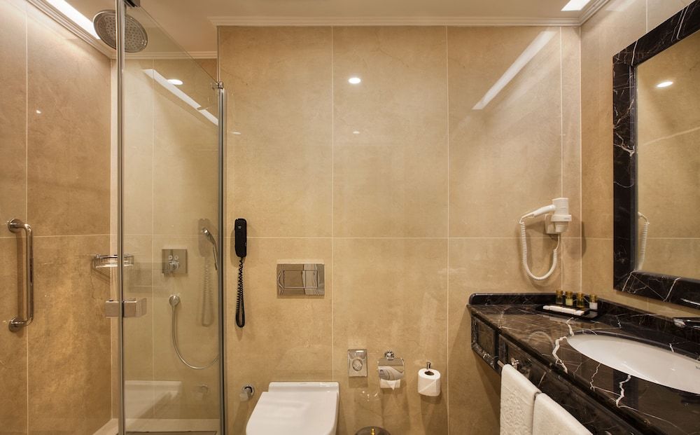 Ottoman's Life Hotel Deluxe Standard Room 8