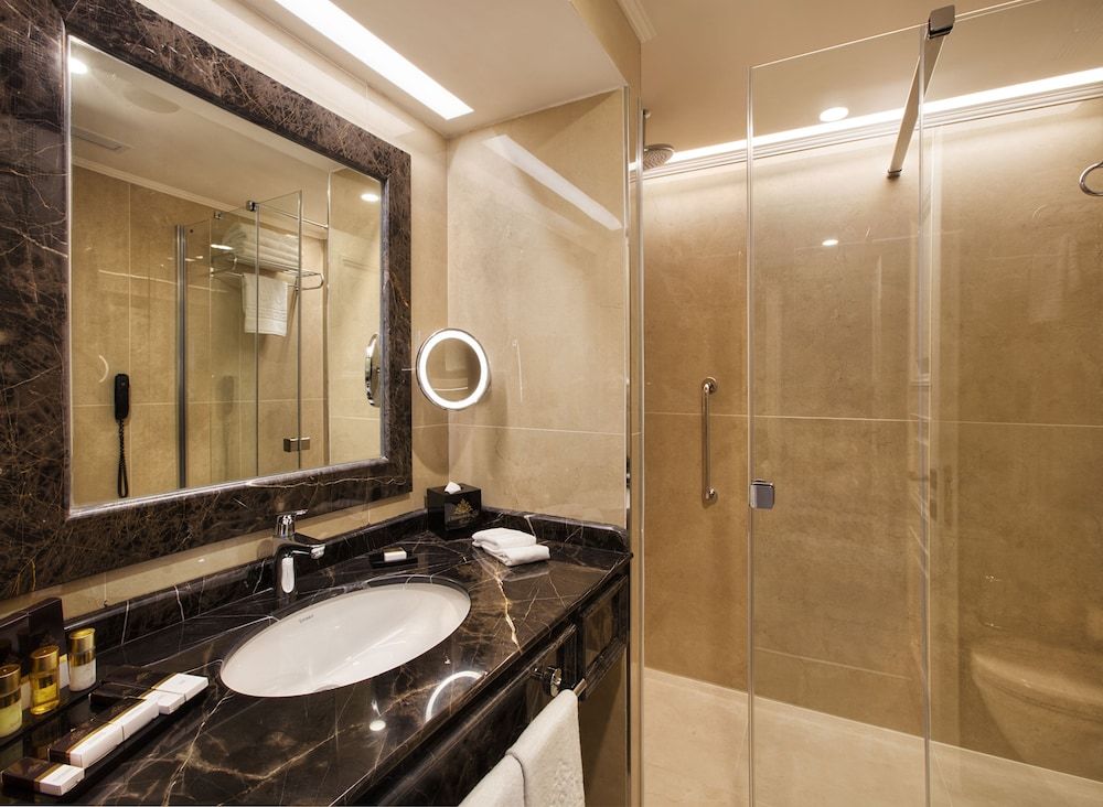 Ottoman's Life Hotel Deluxe Standard Room 9