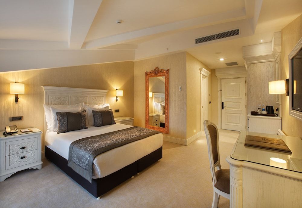 Ottoman's Life Hotel Deluxe Standard Room 4