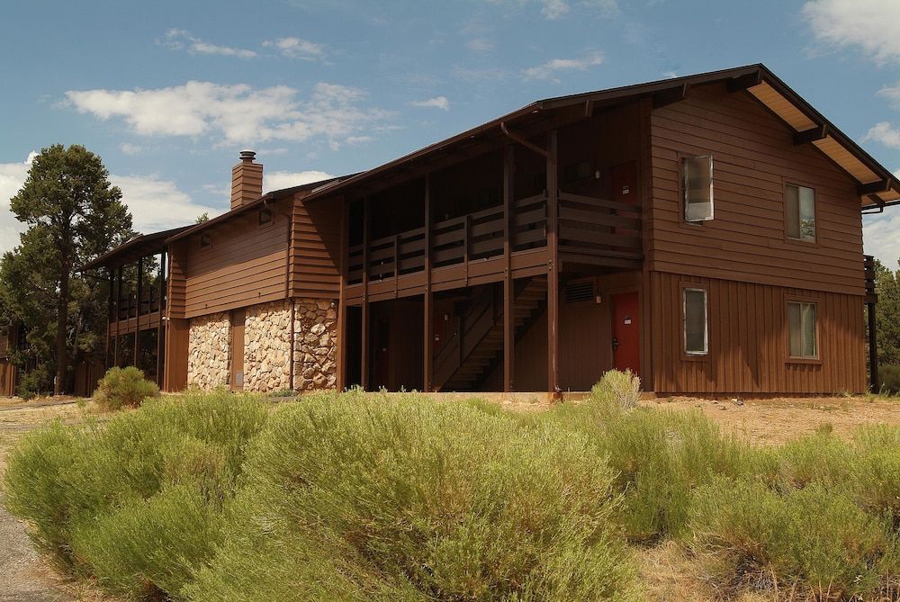 undefined Maswik Lodge - Inside the Park 7