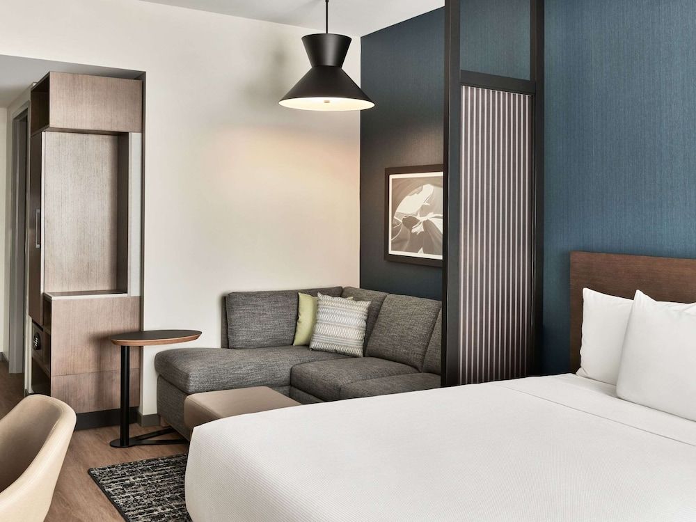 undefined Hyatt Place Phoenix / Downtown 2