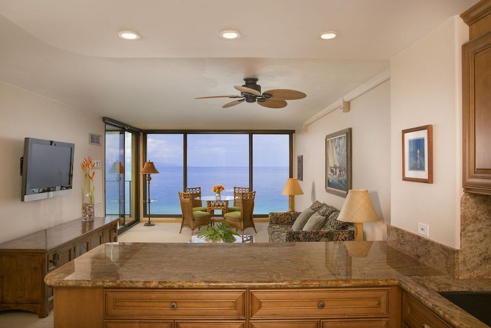 Condo, 1 King Bed with Sofa bed, Non Smoking (Direct Ocean Front)
