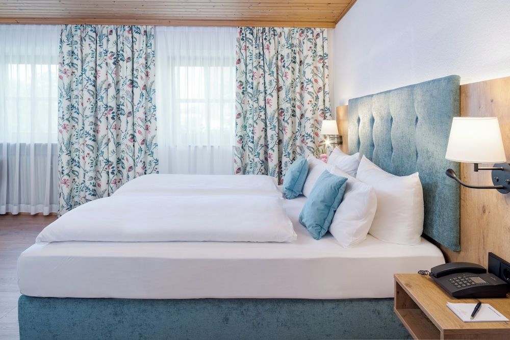 Hotel Obermaier Classic Room 5