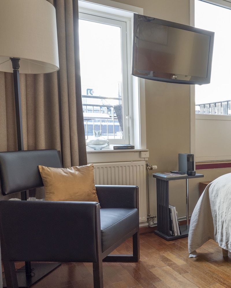 First Hotel Millennium Queen loft terrace 6