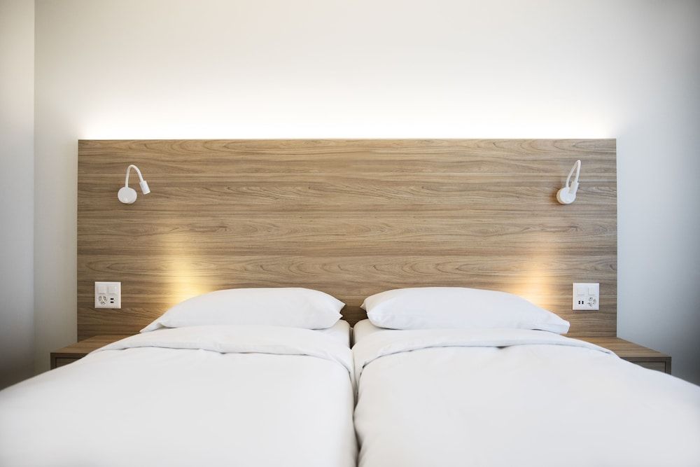 Hotel Continental Double Room 7