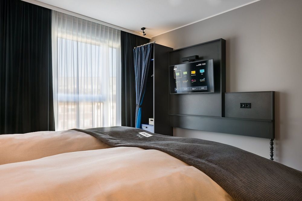 Premium Room, 1 Queen Bed