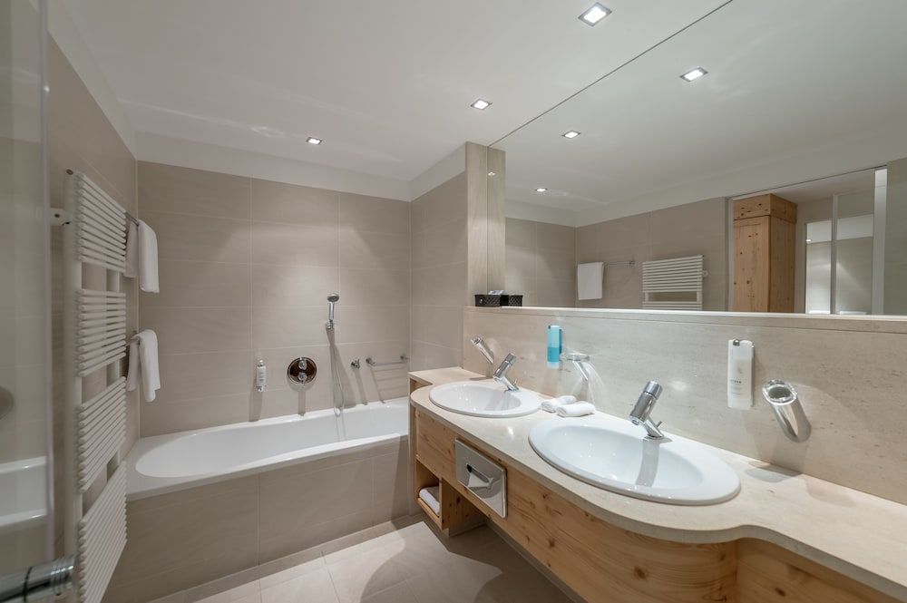 Aqua Dome Junior Suite, Balcony, Mountain View (South incl. free entrance AQUA Dome) 5