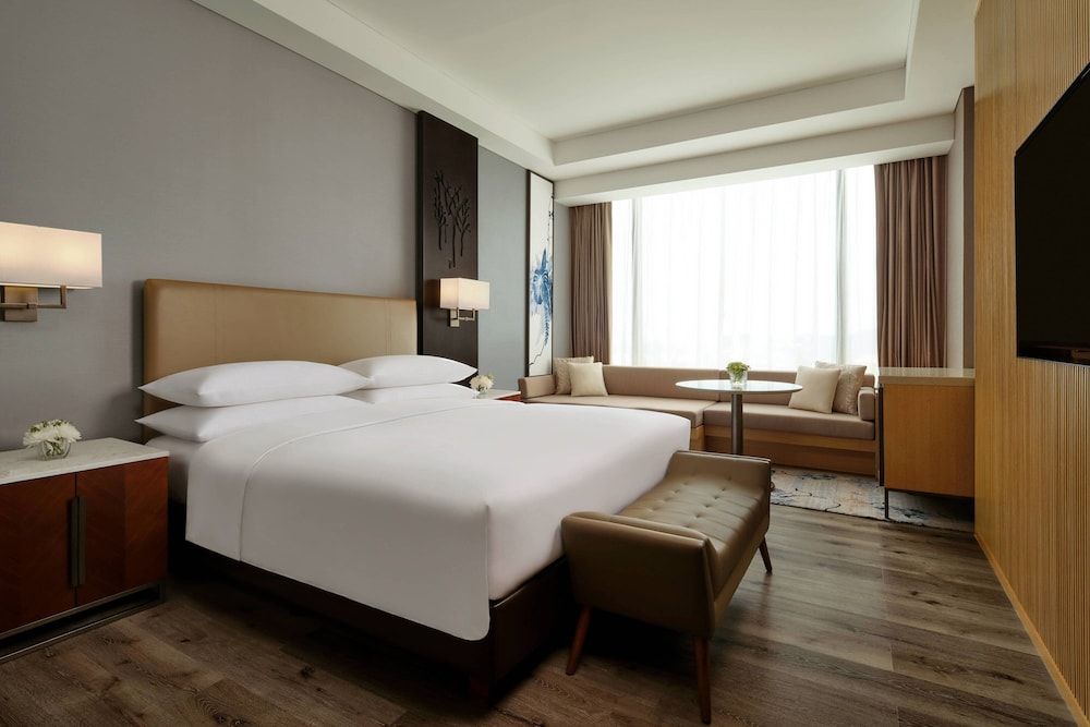 Batam Marriott Hotel Harbour Bay Room, 1 King Bed, Non Smoking 2