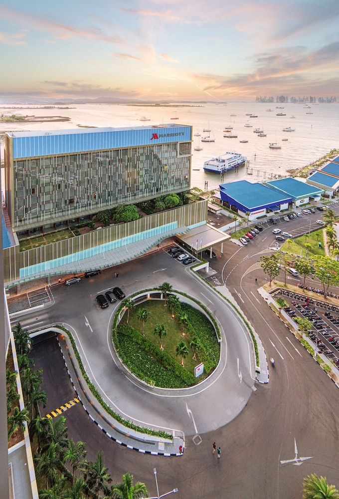 undefined Batam Marriott Hotel Harbour Bay 3