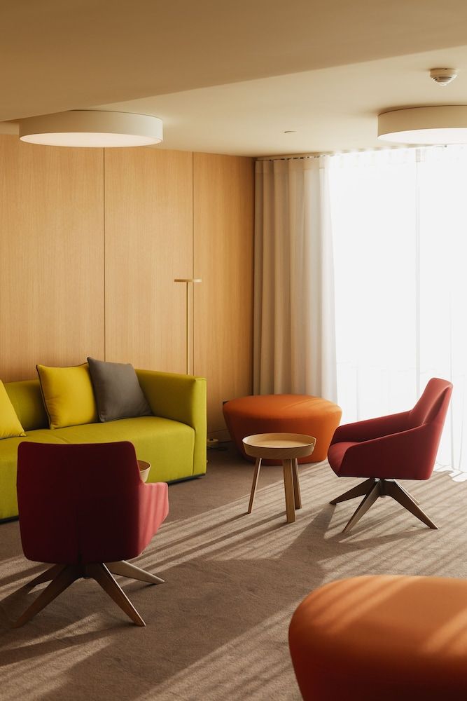 Executive Lounge