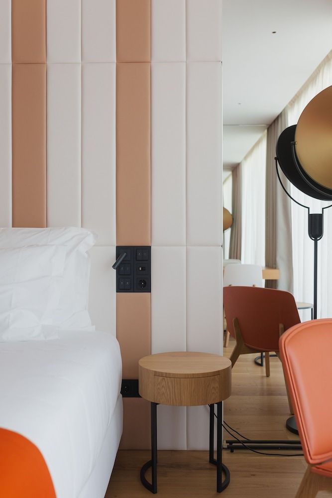 Lumen Hotel & The Lisbon Light Show Deluxe Double Room, City View