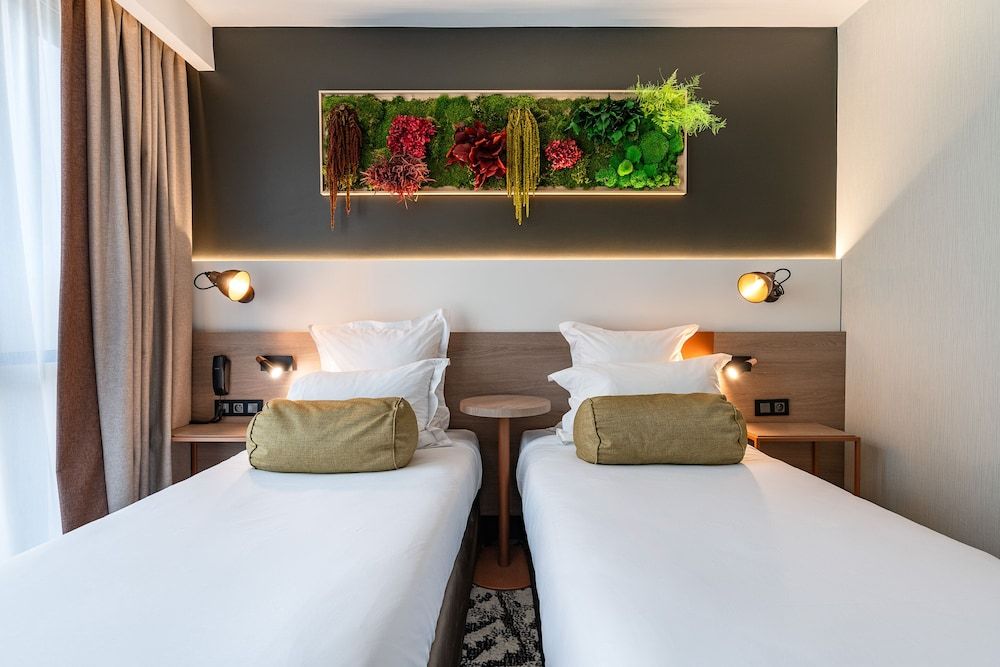 Hotel B55 Classic Double or Twin Room, With Shower 3