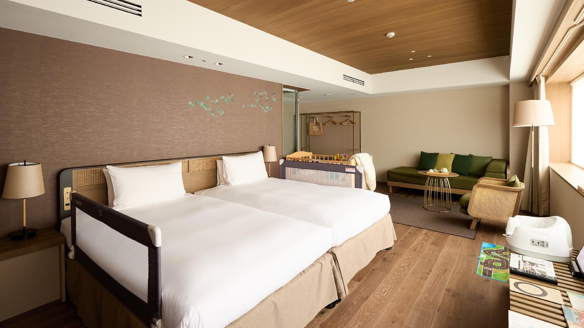 Deluxe Grand Family Twin Room