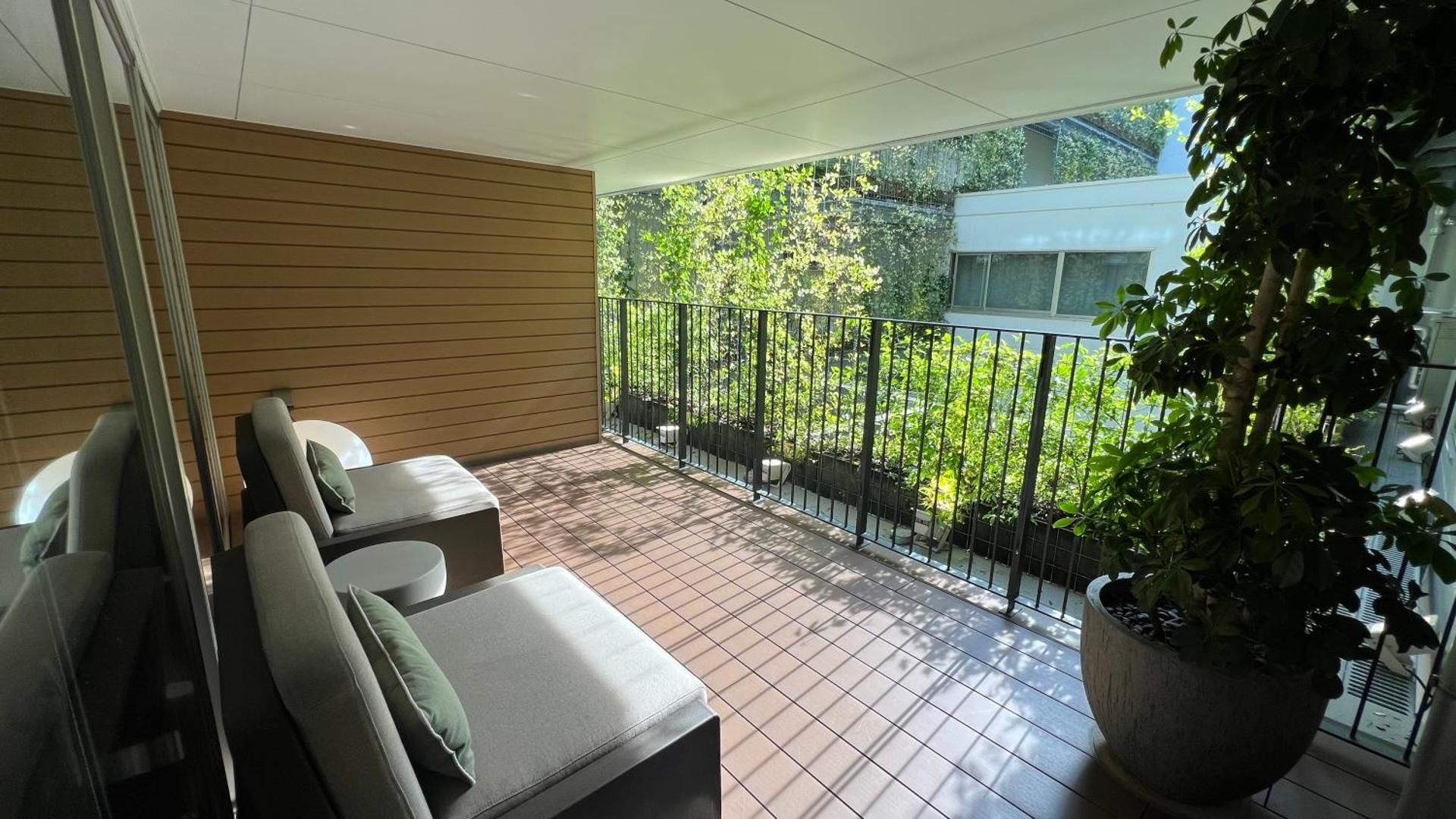 Garden View Double Room with Terrace - Lounge Access Included