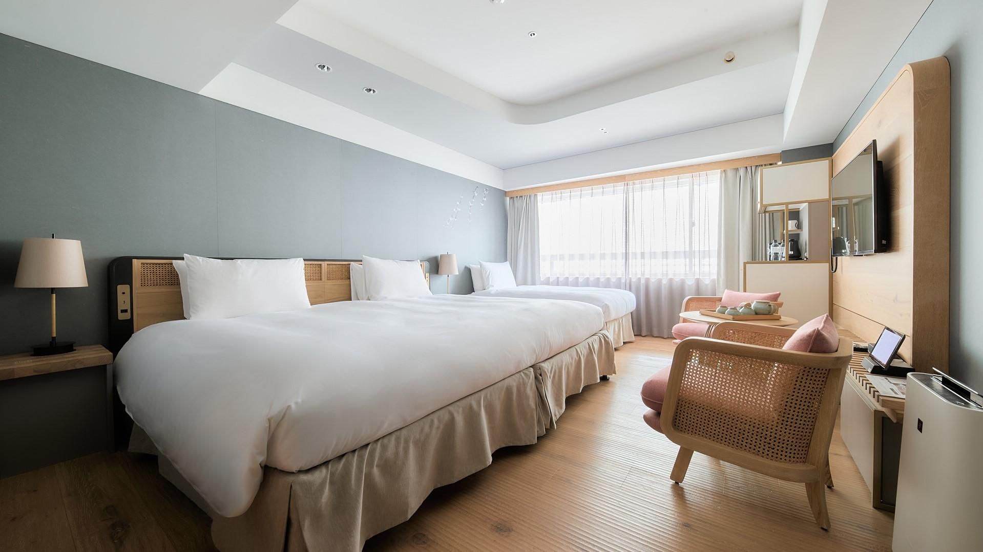 Superior Wide Double Room for 3 People
