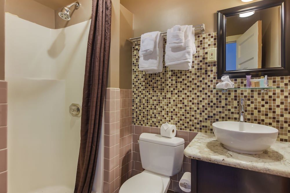 undefined The Moore Hotel 8