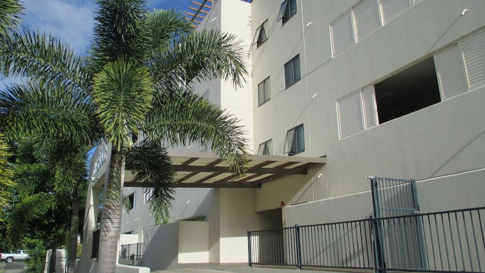 undefined Edge Apartments Cairns 7