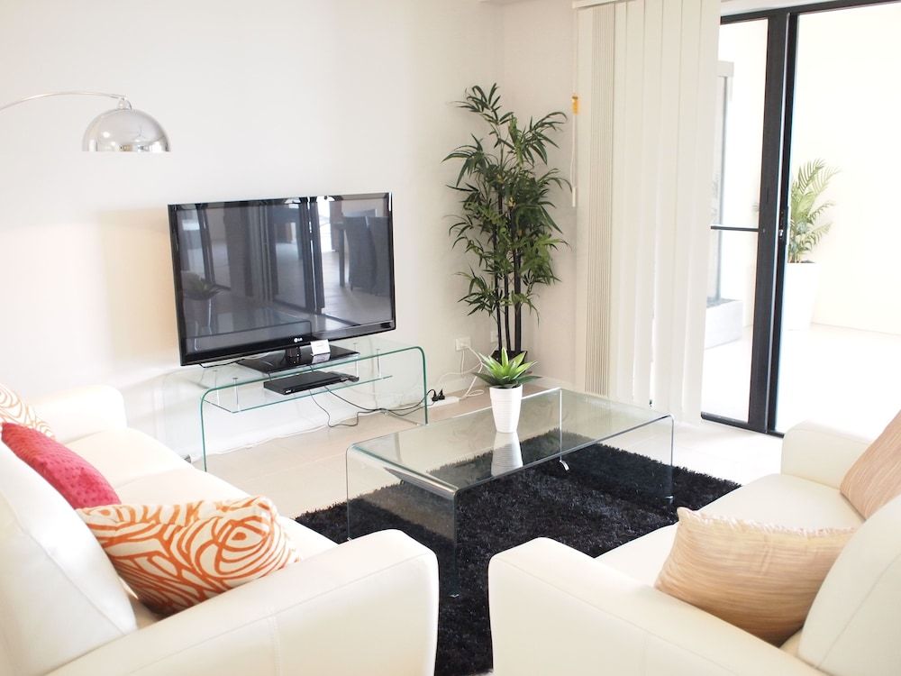 undefined Edge Apartments Cairns 4