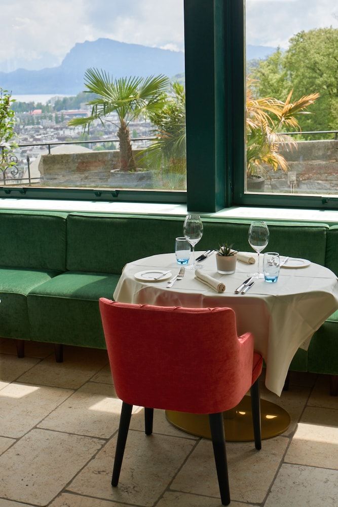 undefined Chateau Guetsch