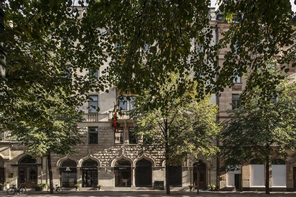 undefined The Sparrow Hotel 7