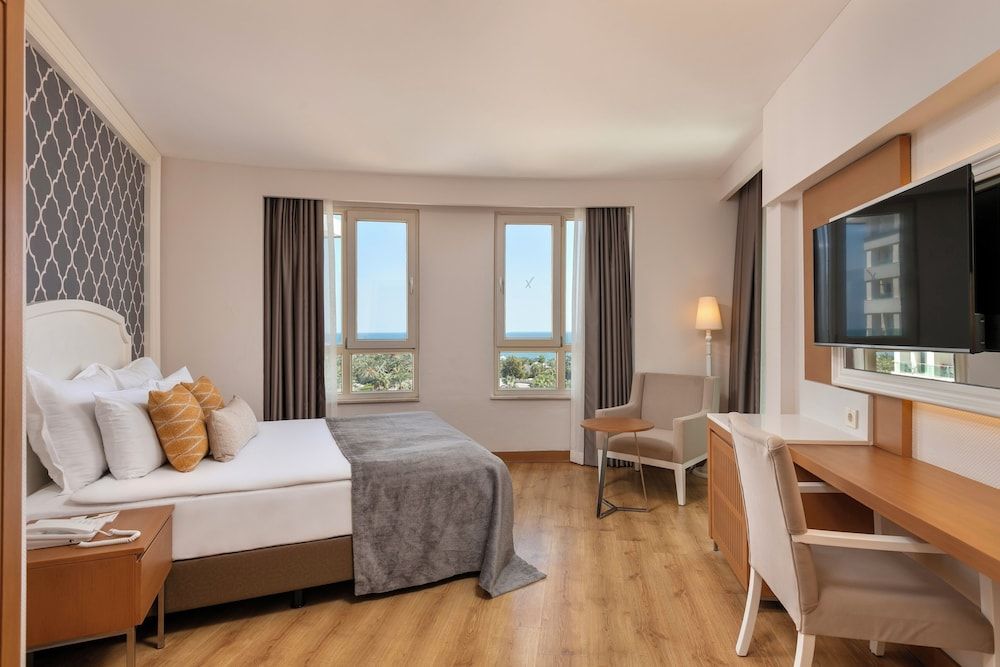 Sherwood Exclusive Lara, All Inclusive Family Suite 2