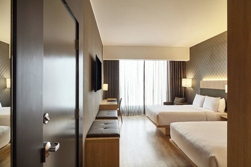 AC Hotel by Marriott Lima Miraflores Room, 2 Double Beds 6