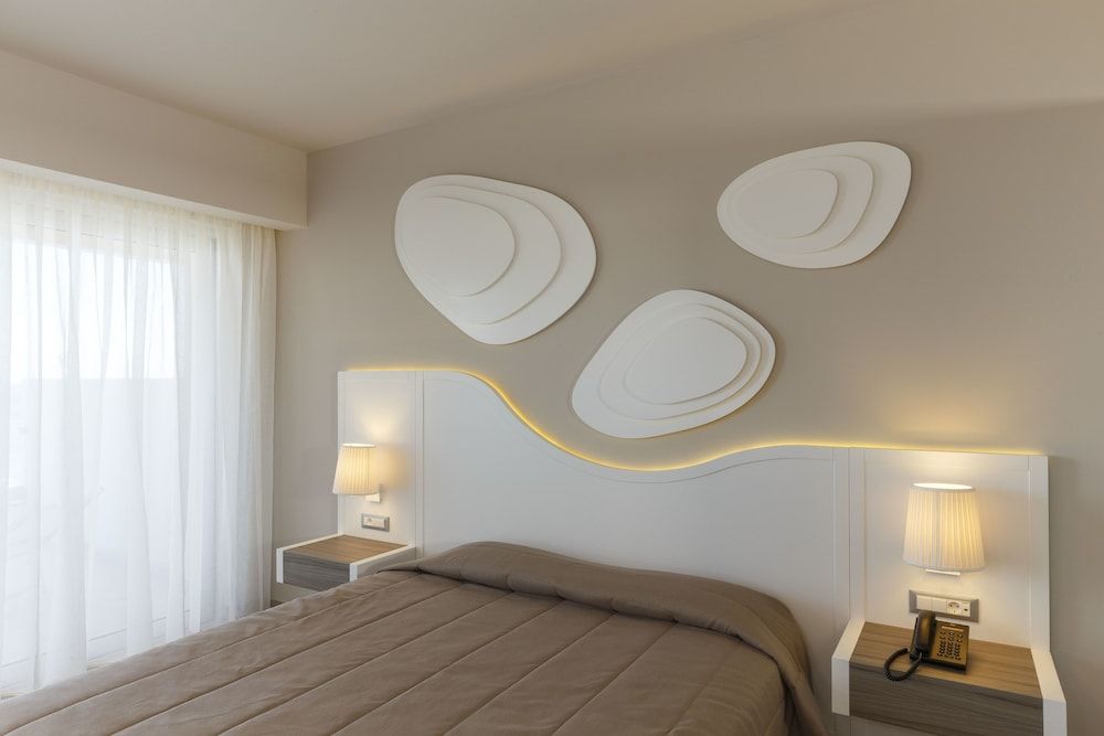 Family Room, Balcony, Sea View (Executive)
