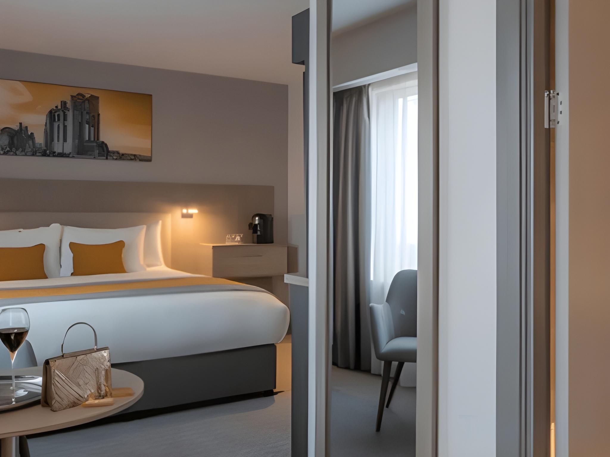 undefined The Samuel Hotel, Dublin City Centre 5