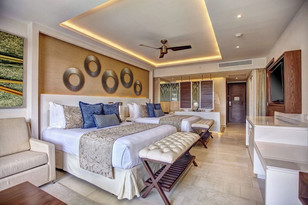 Luxury Junior Suite Diamond Club