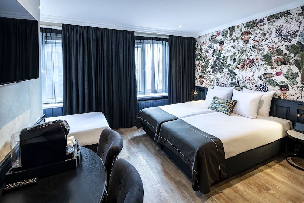 Hotel Sint Nicolaas Triple Room, 3 Twin Beds 2