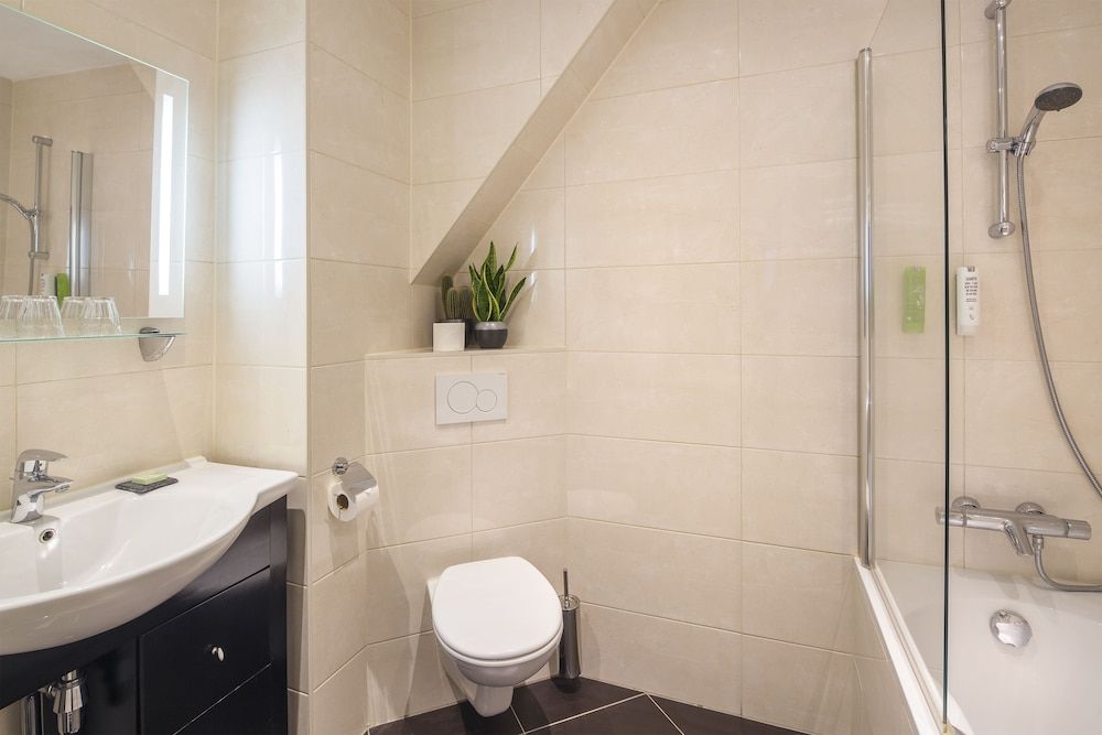 Hotel Sint Nicolaas Triple Room, 3 Twin Beds 5