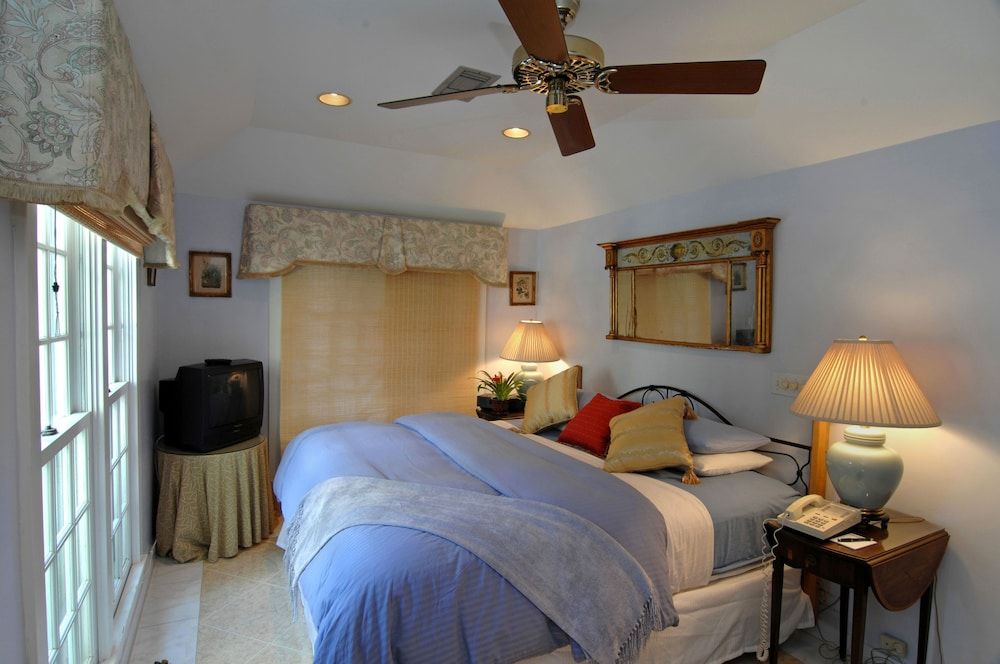 undefined Heron House Court - Adult Only
