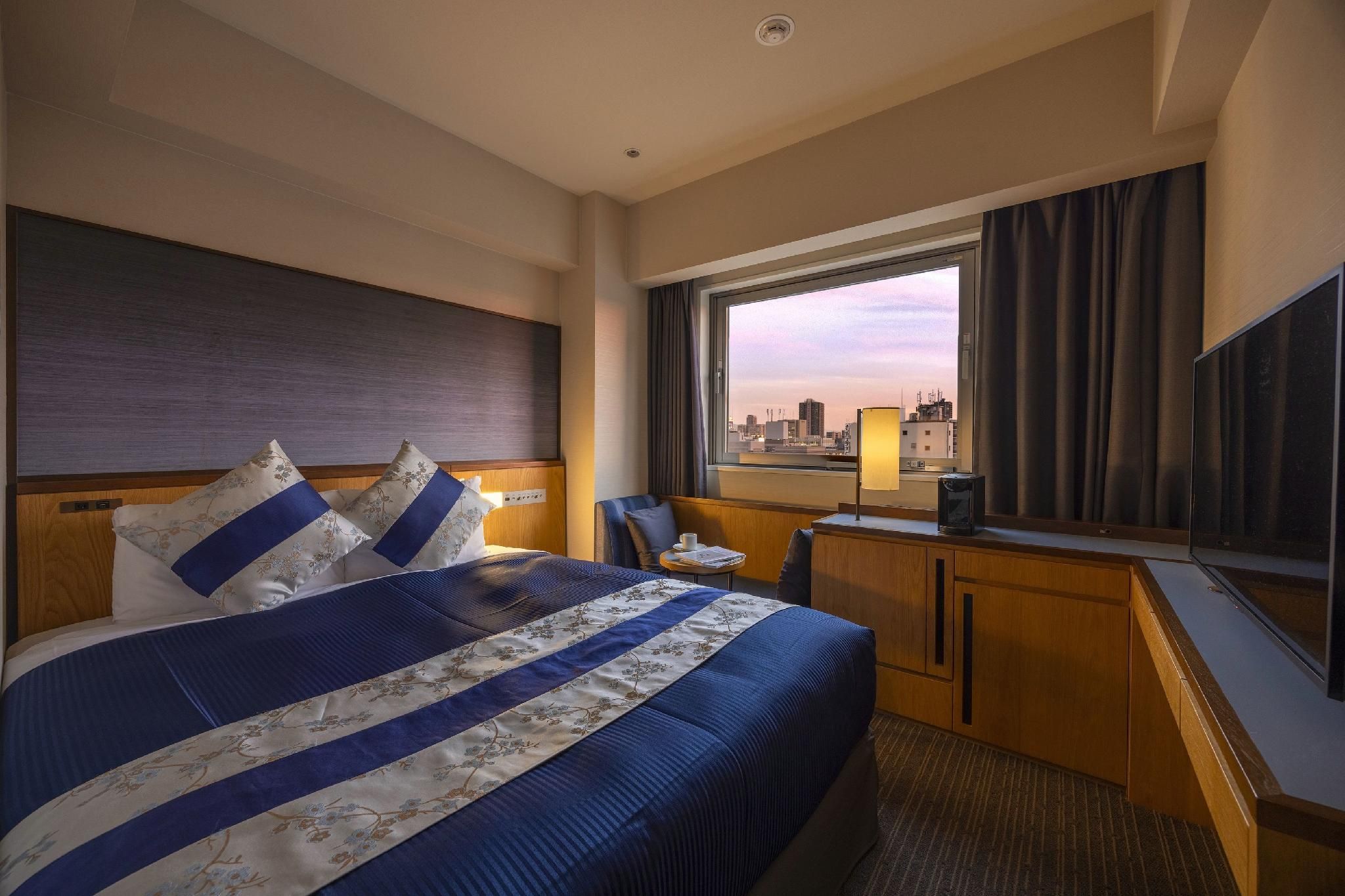 c3ebb9e7aaec4974323d5407c6d4d088