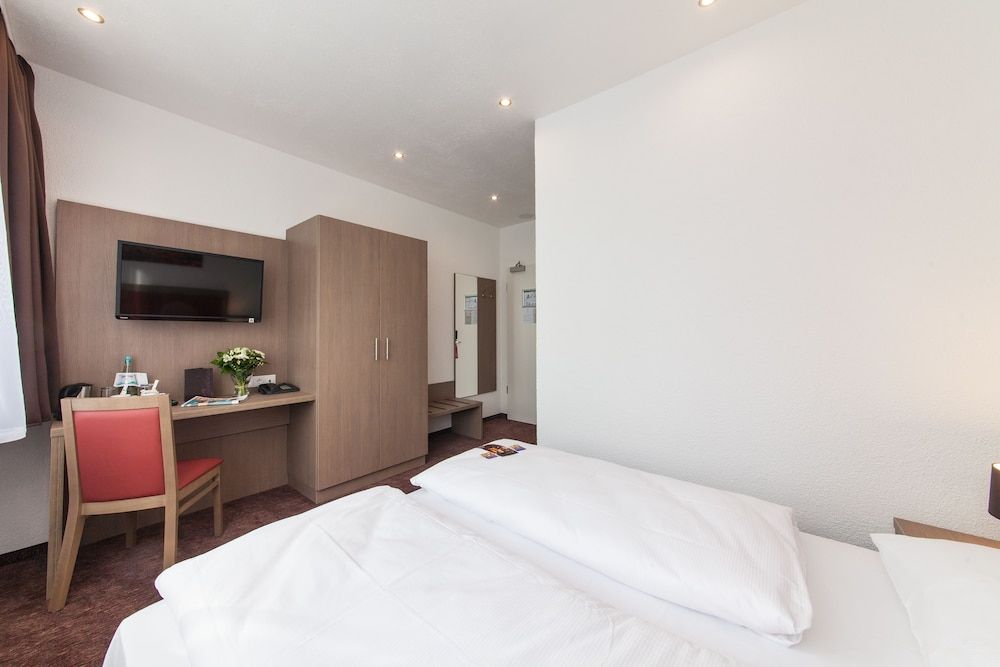 Double Room Single Use