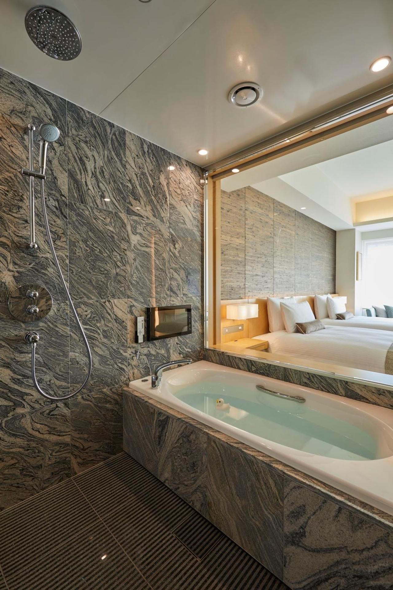 Premier Junior Suite Room