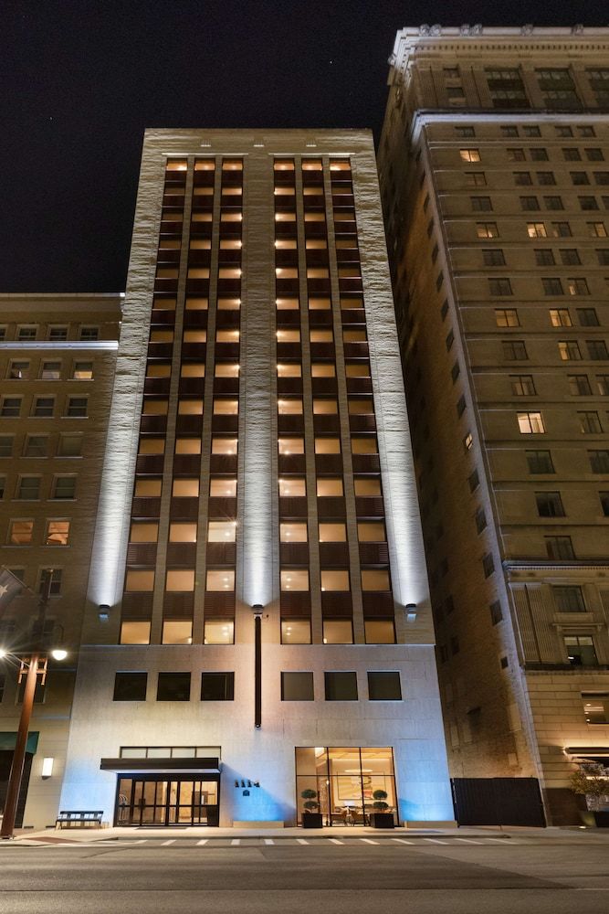 undefined Hyatt Place Houston Downtown 7