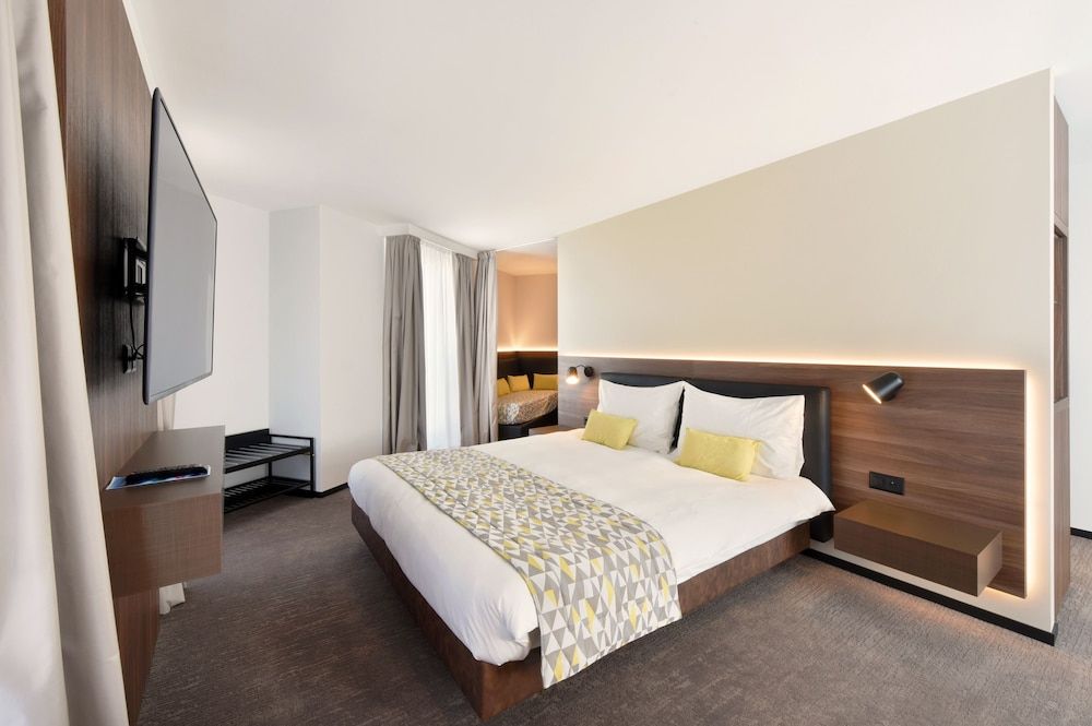 Astra Hotel Vevey Junior Suite 3