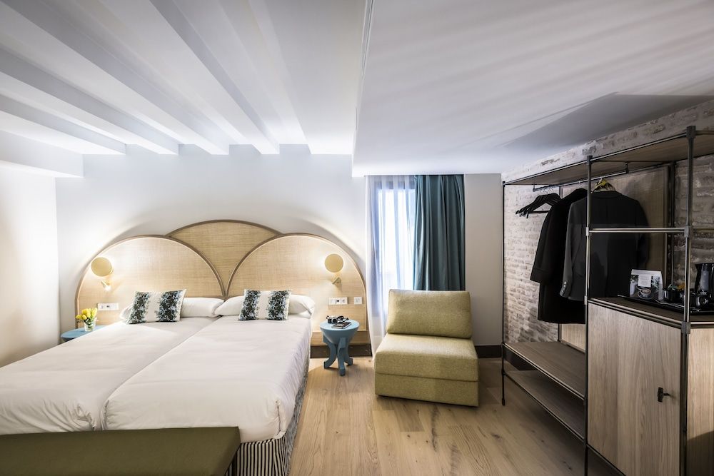 Intelier Casa de Indias Hotel Standard Double or Twin Room, Courtyard Area 6