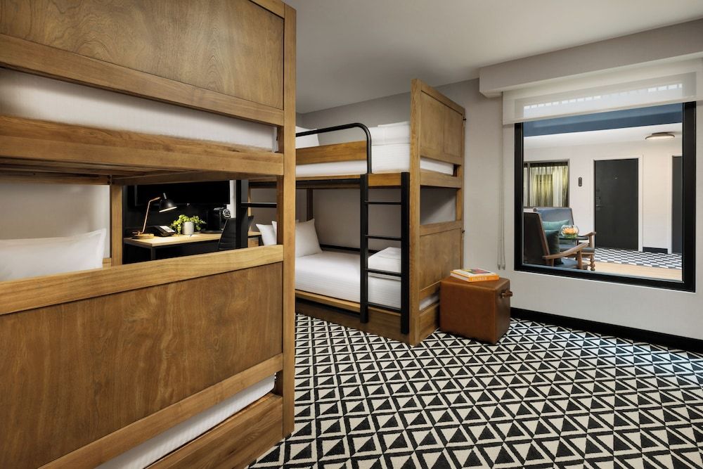 The Arcadian Hotel Townhome (Bunk) 2