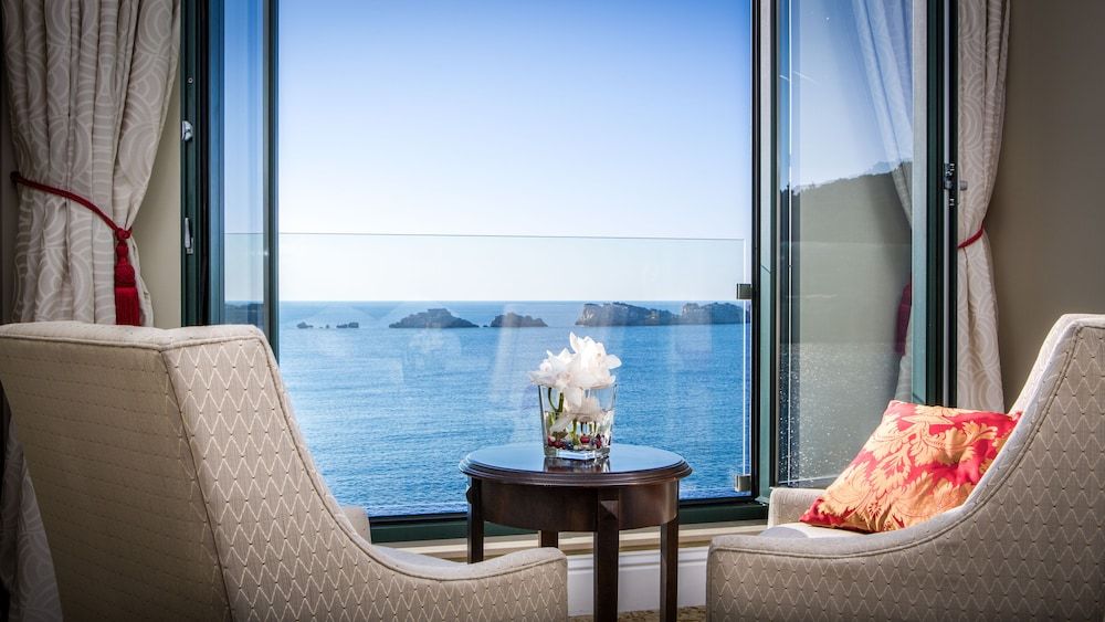 undefined Royal Princess Hotel 7