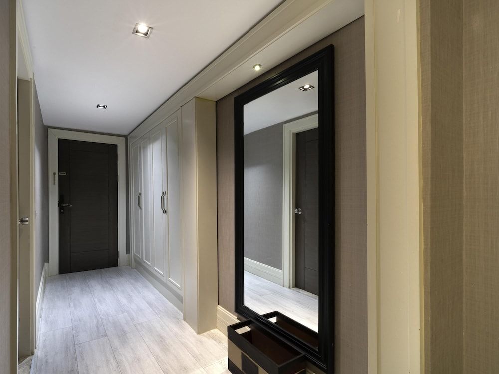 Mercure Istanbul Bomonti Standard Double Room, 1 Double Bed, City View 6