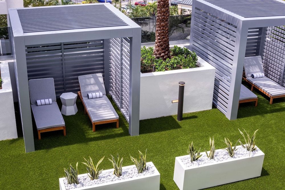 undefined Hilton Miami Aventura 5