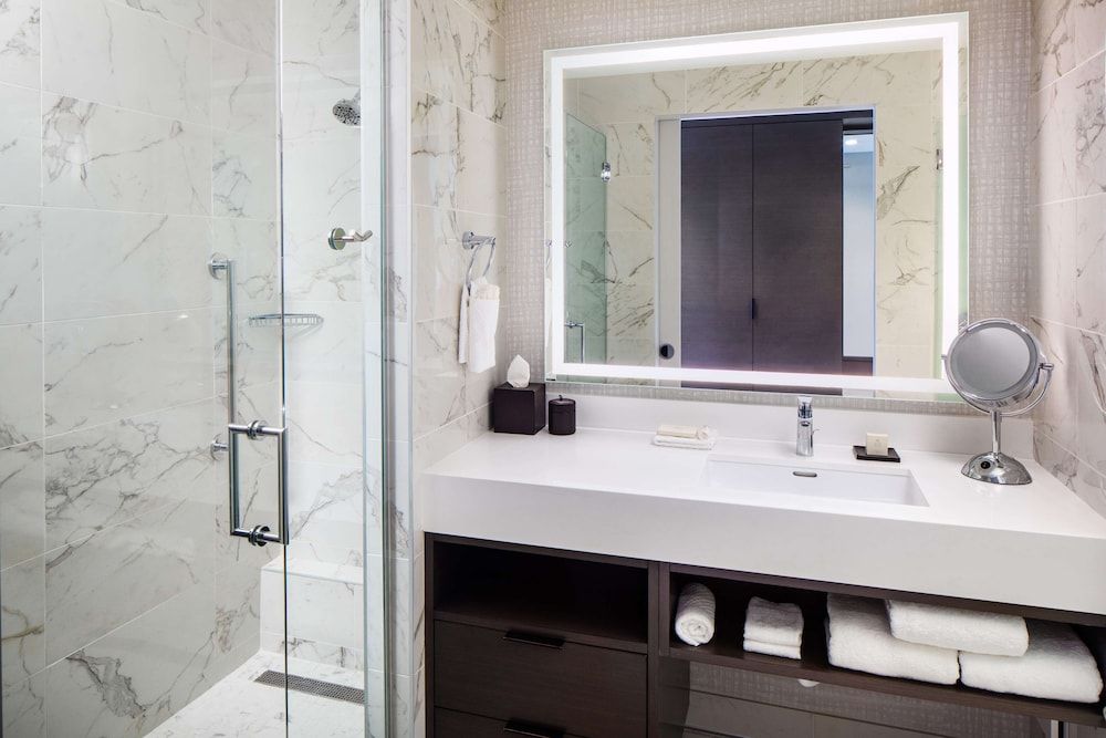 undefined Hilton Miami Aventura 10